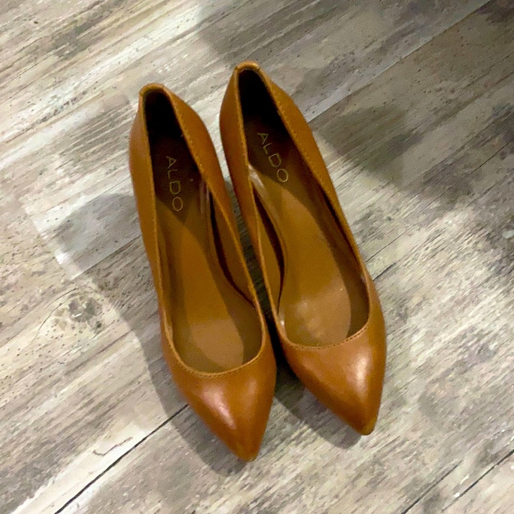 Aldo camel or tan, brown heels